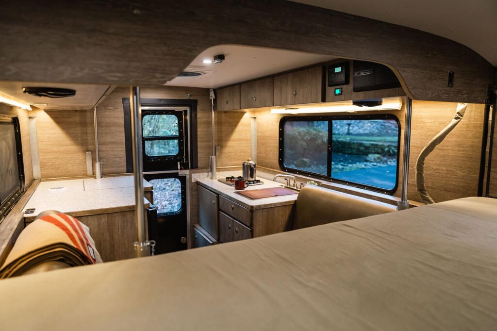 interior klondike 03